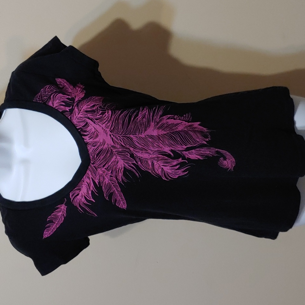 O'Neill black v neck tee